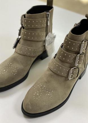 Черевики , казаки