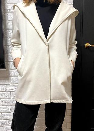 Пальто, накидка