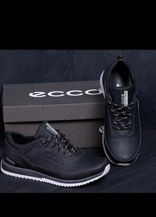 Чоловічі шкіряні кросівки з логотипом ecco