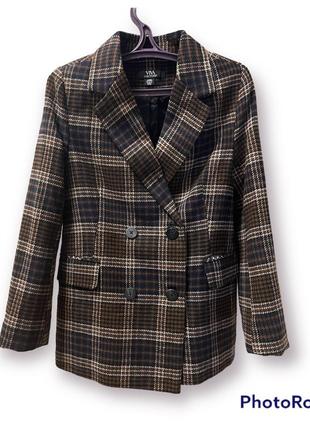 Шерстяний двубортний піджак