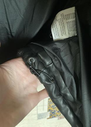 Чоловічий шкіряний пуховик