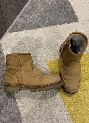 Ботинки осінь zara