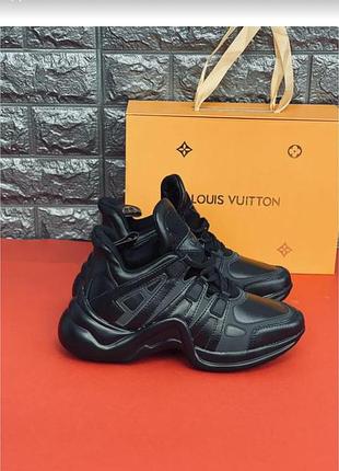 Кроссовки кожаные