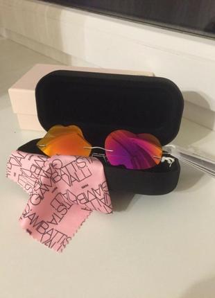 Легчайшие очки из титана от коллаборации giambattista valli x h&m в полном комплекте4 фото