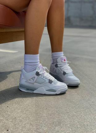 Жіночі кросівки nike air jordan retro 4 white light pink / smb