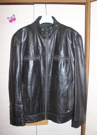 Стильна куртка шкірянка чоловіча
