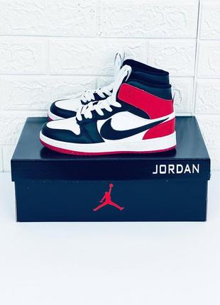 Кросівки nike jordan 1 retro кроссовки женские мужские найк джордан ретро мужские женские кросовки джордан3 фото