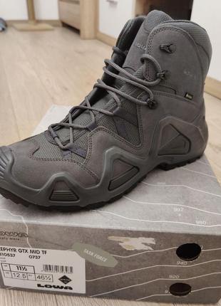 Lowa zephyr gtx mid tf 46.5. uk 11.5
us 12.5