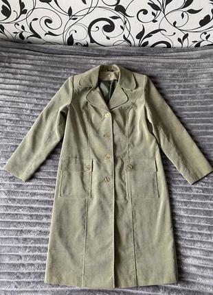 Осіннє / весняне пальто / плащ
