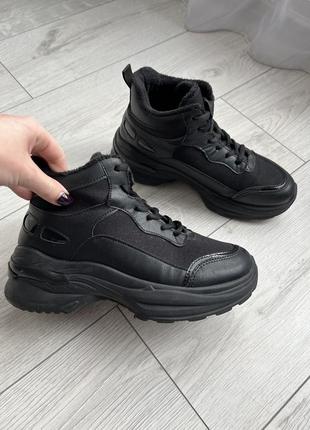 Чёрные кроссовки, сникерсы6 фото
