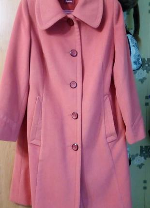 Kрасивое, стильное кашемировое пальто. размер 48-50