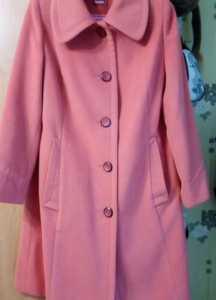 Kрасивое, стильное кашемировое пальто. размер 48-50