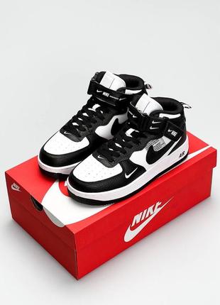 Женские кроссовки nike air force mid utility black white#найк