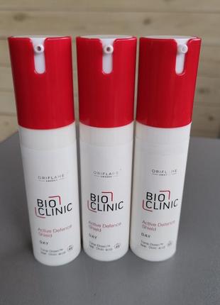 Крем выравнивающий тон кожи дневной орифлейм oriflame bio clinic spf 45 day1 фото