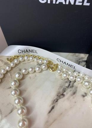 Елегантне брендове довге намисто з перлинами та логотипом3 фото