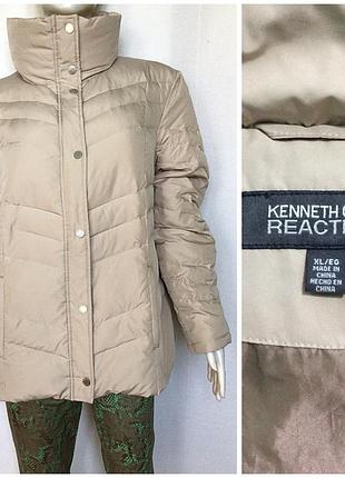Kenneth cole чудовий світлий пуховик
