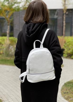 Кожаный белый городской рюкзак zaira, италия2 фото