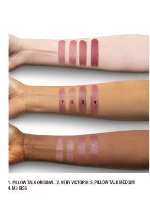 Charlotte tilbury pillow talk помада matte revolution lipstick в оттенке pillow talk9 фото