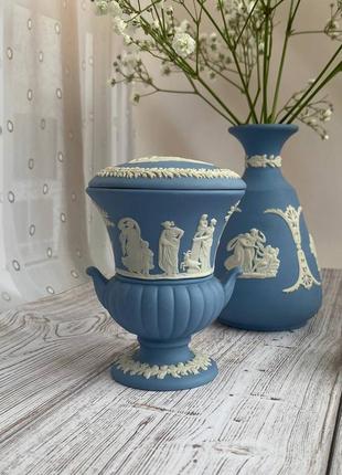 Ваза wedgwood jasperware1 фото