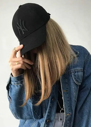Кепка чорна бейсболка трендова new york yankees нова якісна