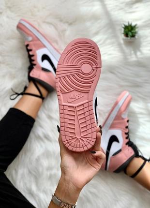 Кросівки nike air jordan 1 retro pink7 фото