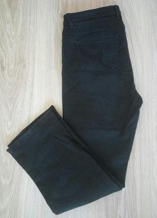 Джинсы