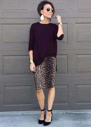 Креповая  стильная юбка-карандаш с леопардовым  принтом2 фото