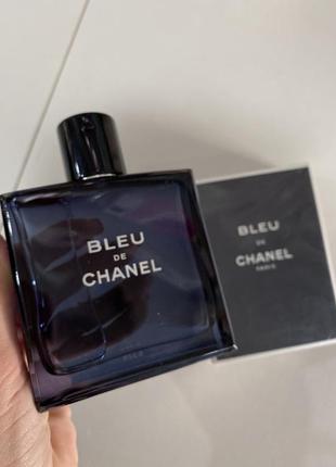 but this looks like it might be a Chanel bag from the 80s or 90s люкс