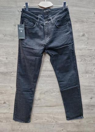 Мужские джинсы (средних и увеличених размеров)1 фото