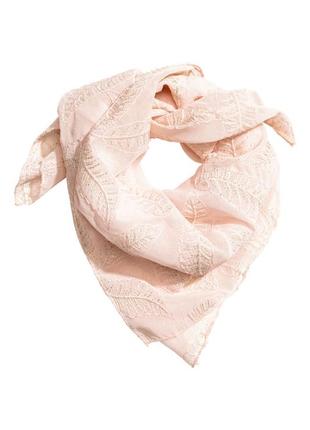 Хустка косинка з вишивкою h&m