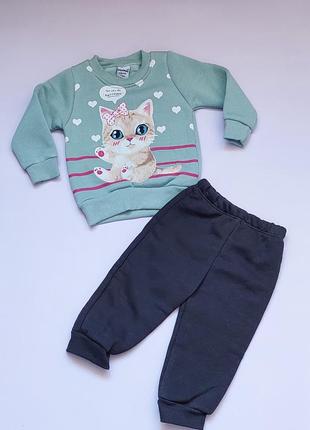 Костюмчик  котик