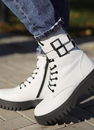 Теплые женские ботинки на зиму, берцы, берцы кожаные белые зимние (зима 2022-2023) для женщин, стильные, удобные, комфортные2 фото