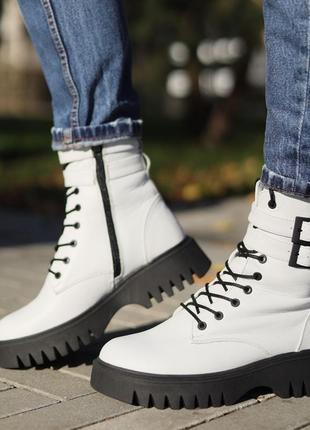 Теплые женские ботинки на зиму, берцы, берцы кожаные белые зимние (зима 2022-2023) для женщин, стильные, удобные, комфортные1 фото