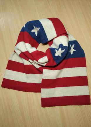 Теплый шерстяной шарф с американским флагом