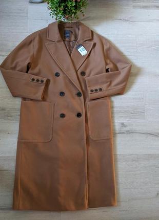 Стильне коричневе пальто2 фото