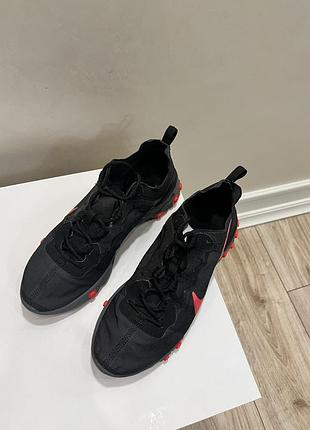 Nike react element 55 coral