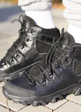 Теплые ботинки спортивные,кроссовки кожаные черные зимние мужские (зима 2022-2023) для мужчин,удобные,комфортные,стильные