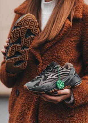 Женские кожаные кроссовки adidas yeezy boost 700v2#адидас