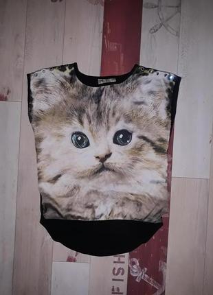 Красива футболка з кішечкою розмір xs
