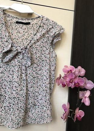 Нежная блузочка zara с бантиком и в милый цветочный принт4 фото