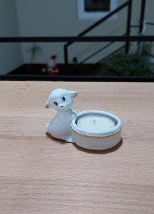 Декоративний керамічний підсвічник.