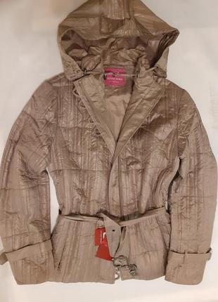 Куртка женская демисезонная под пояс с капюшоном бежевый капучино  46  48   525 фото