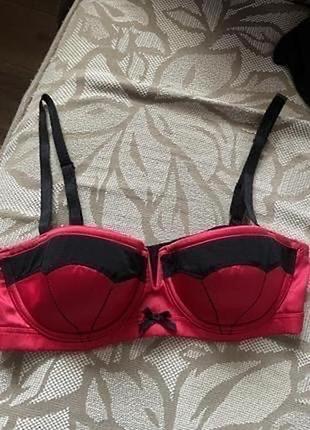 Красивий бюст ann summers