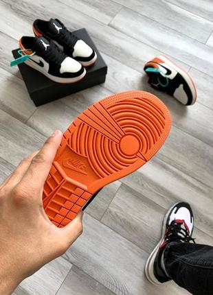 Кросівки nike air jordan orange9 фото