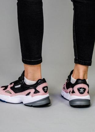 Жіночі кросівки adidas falcon black pink white / smb4 фото