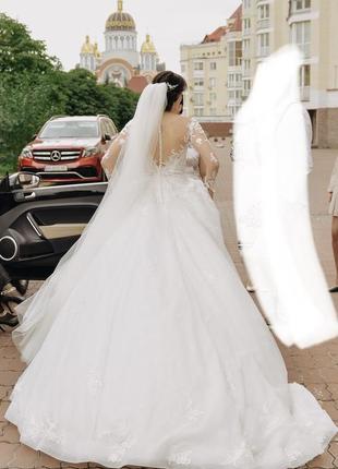 Весільна сукня. айворі. ідеальний стан.3 фото