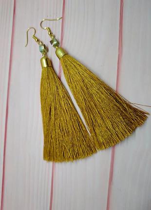 Сережки кисточки