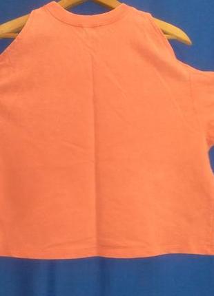 Красивая оранжевая  футболка с открытыми  плечами3 фото