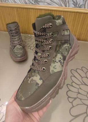 Чоловічі чоботи зима