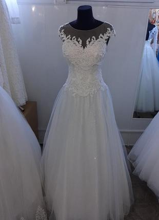 Свадебные платья1 фото